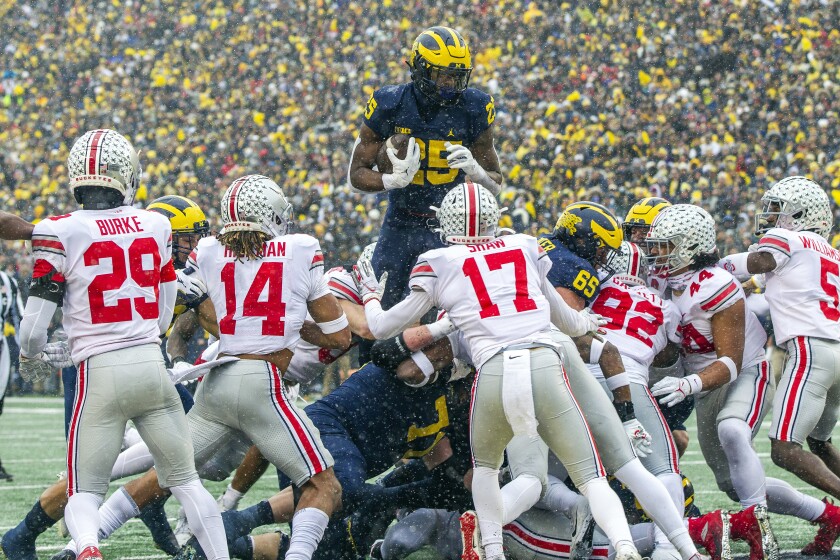 College Football week 13 - Michigan beating Ohio State