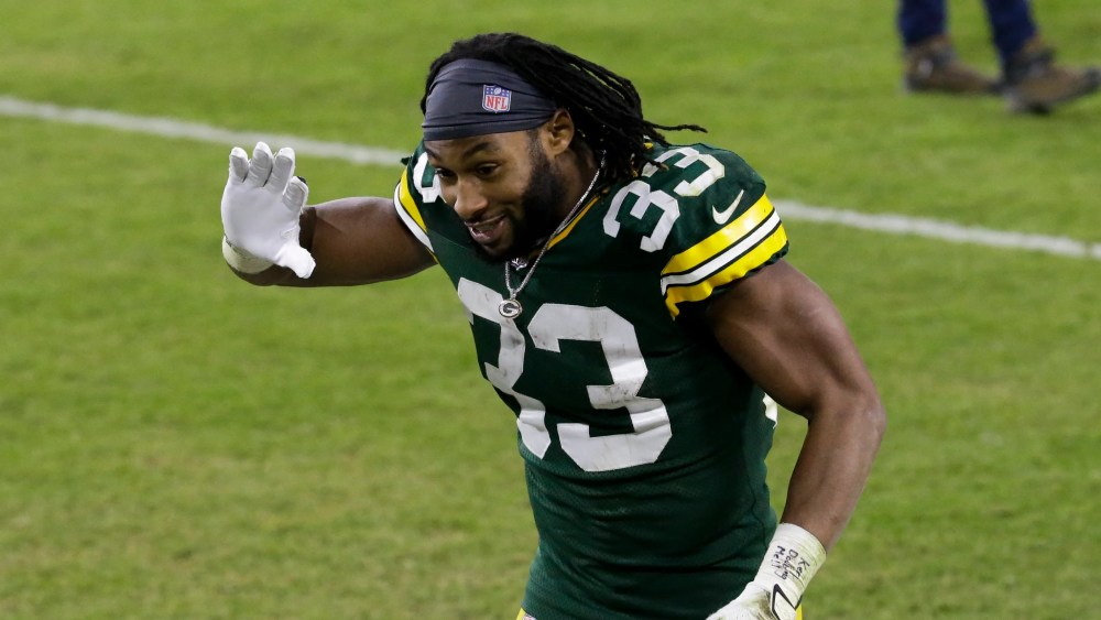 Aaron Jones Restructures Contract