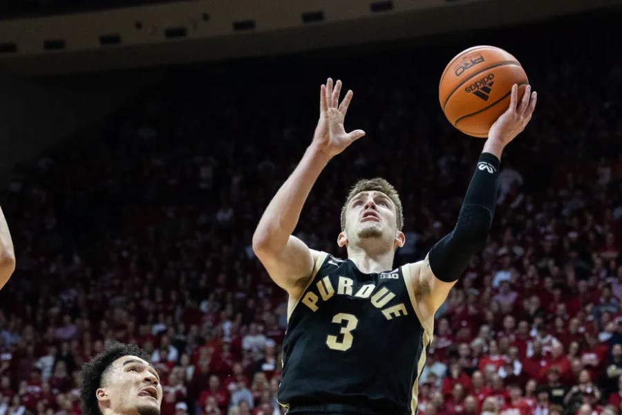 Braden Smith goes for a layup for Purdue Trevor Ruszkowski-USA TODAY Sports