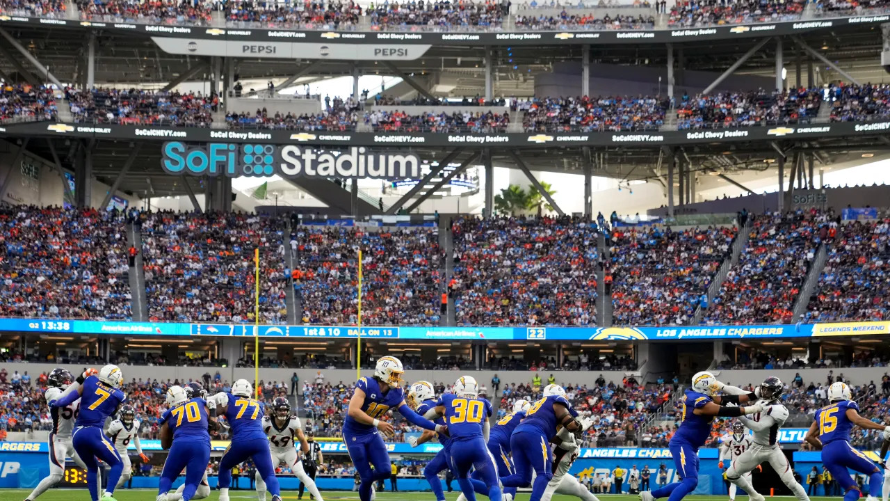 Commercial-free fourth quarter