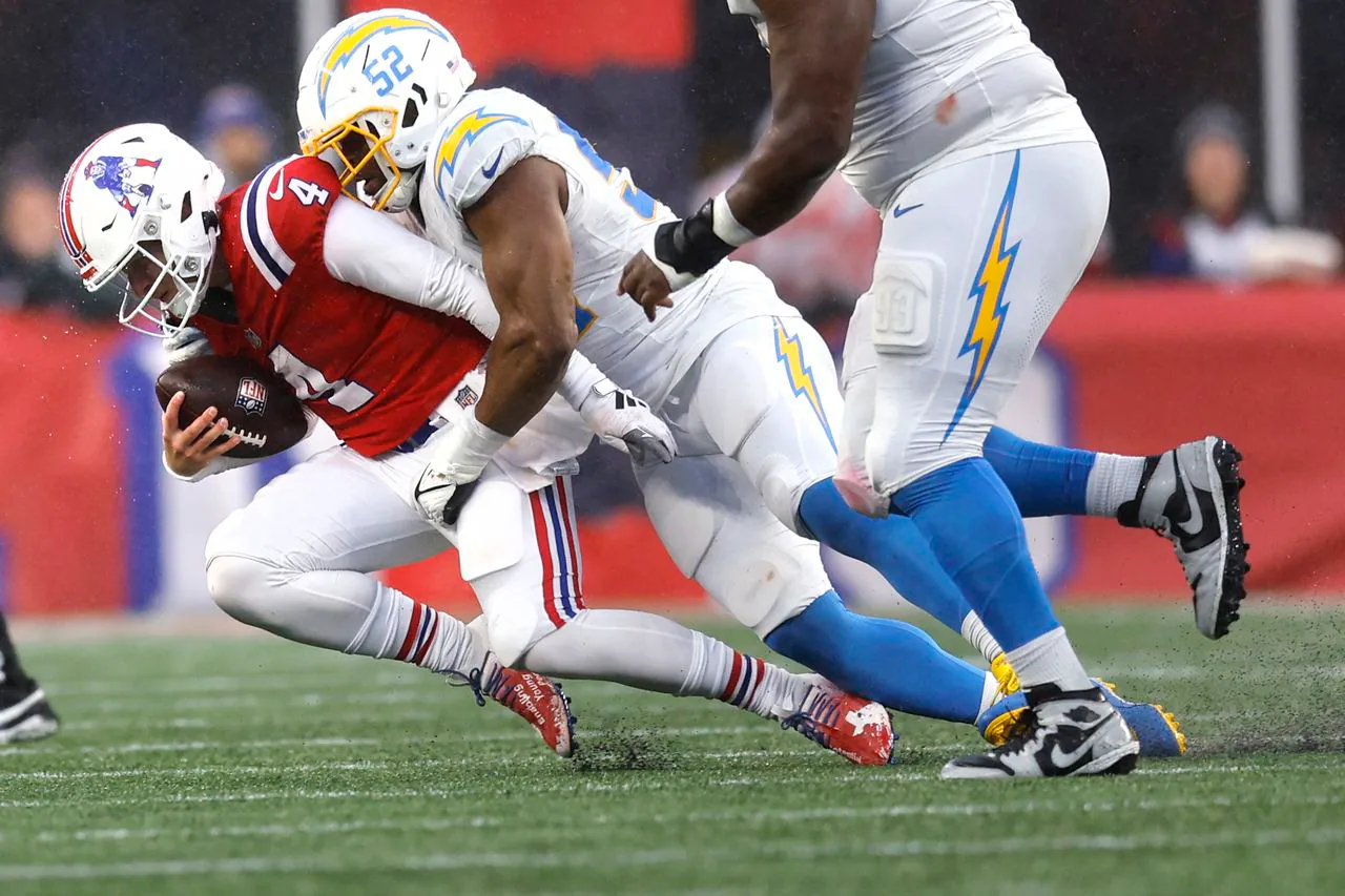 New England loses to Chargers