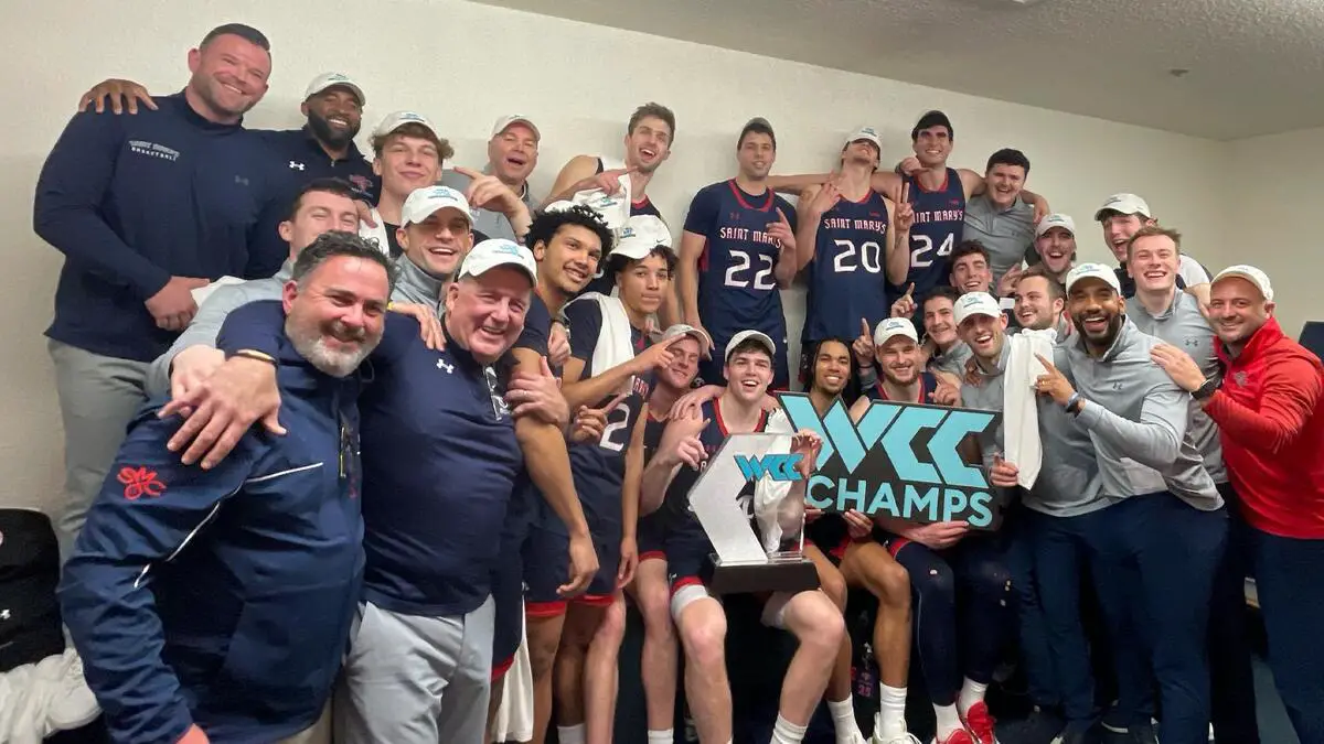 Saint Mary's celebrates its regular season West Coast Conference championship, one of the mid-major conferences that could be considered high-major.
