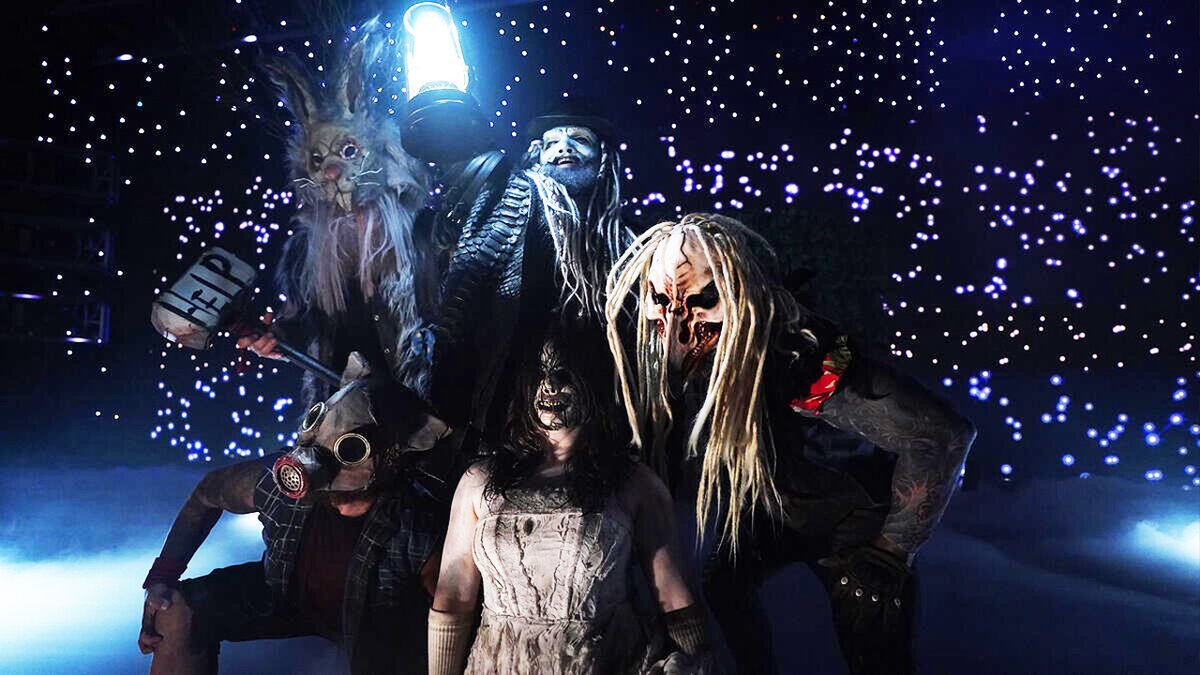 The Wyatt Sicks assembles to close out Monday Night Raw.