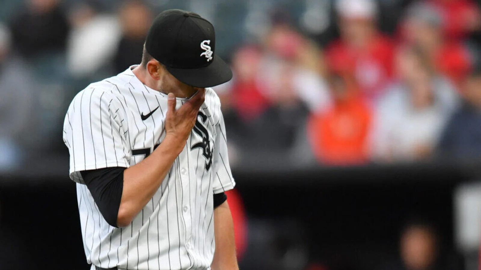 The Chicago White Sox have set unprecedented lows by losing 14 consecutive games.