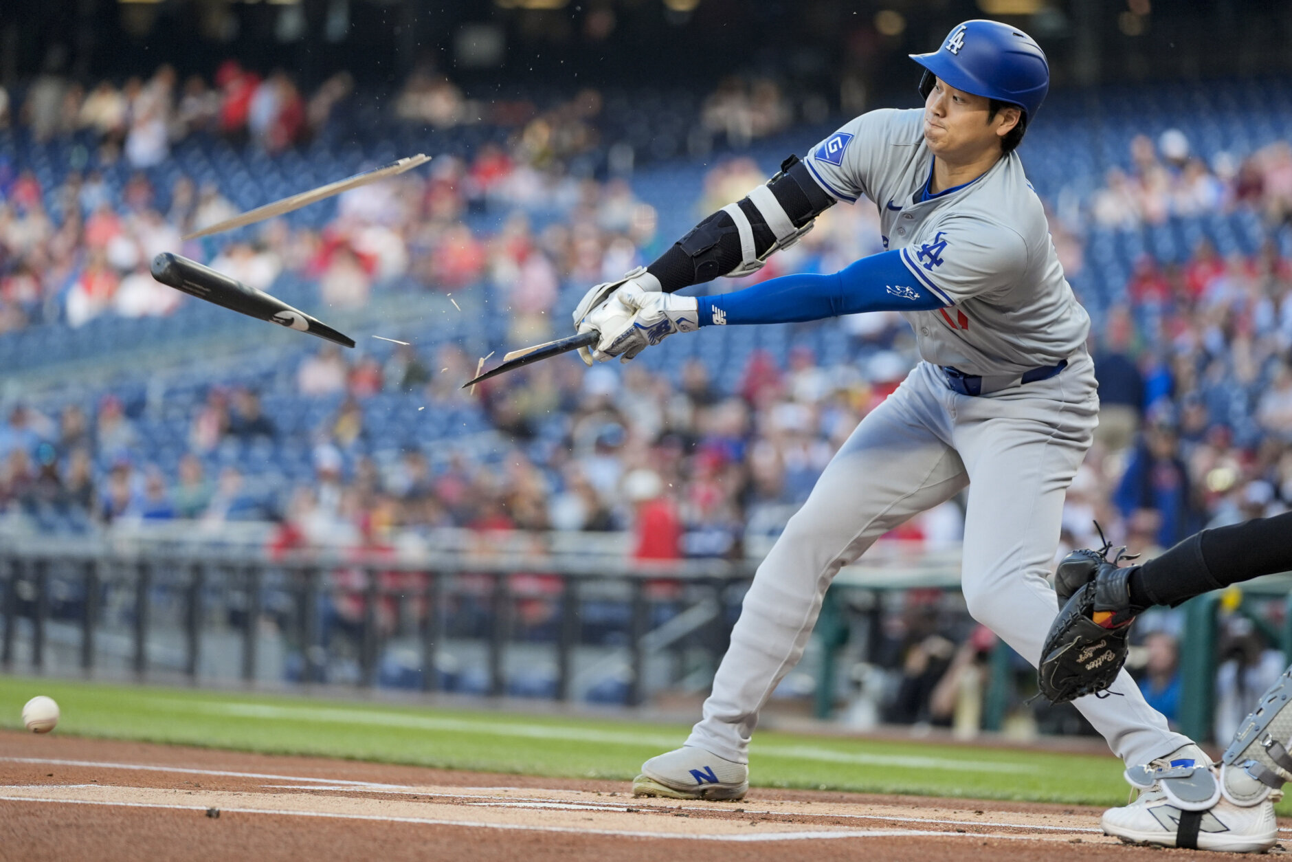 In this 2024 regular season awards predcitions, Shohei Ohtani wins his third MVP in the last four seasons.
